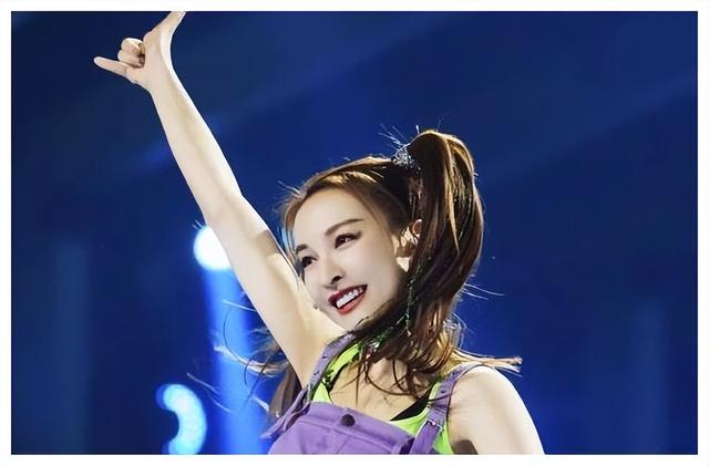 沈梦辰杜海涛疑删微博啥情况，沈梦辰为嫁富豪苦等九年