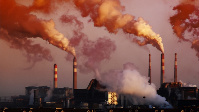 经常感觉胸闷气短是怎么回事，时常感到胸闷气短是怎么回事（或是肺功能下降导致的）