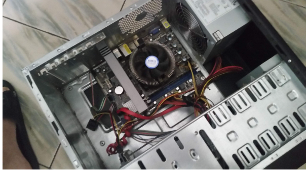 win10开机慢，为什么win10更新后开机很慢（电脑主机按了启动键没反应如何解决）