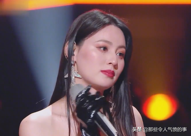 唐艺简介 资料 个人，唐艺简介身高（拥有3000万粉丝的唐艺）