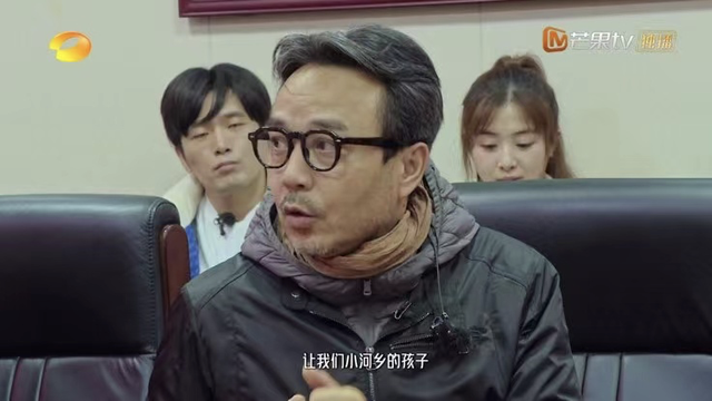 芒果台何炅和汪涵谁地位高，是因为他在另一个圈子里