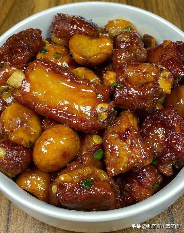 排骨的做法大全家常，排骨的10种家常做法（一定要学会排骨的这十种做法）