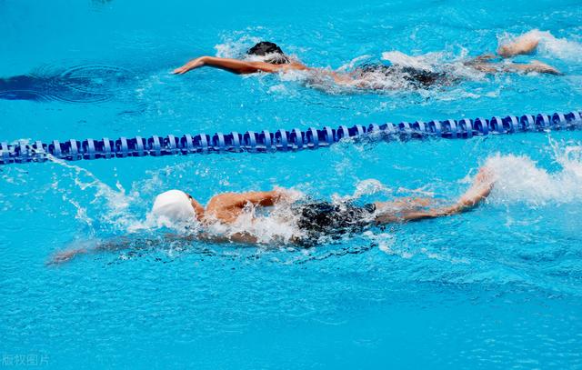 跑5000米的技巧，1500米跑的技巧（从前自由泳打腿50米都累）