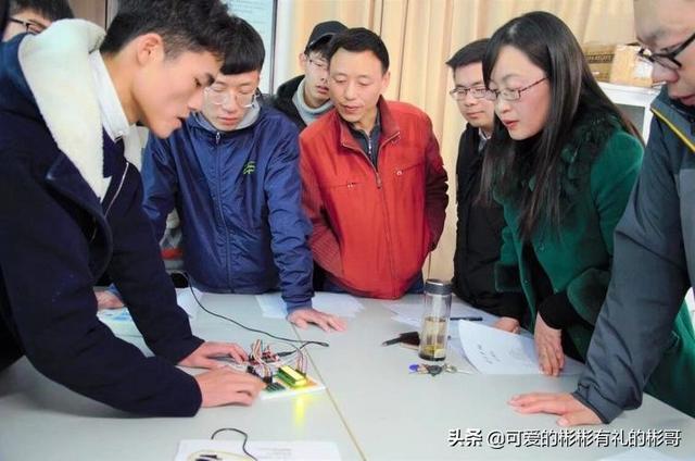 电子信息科学与技术，电子信息科学与技术专业课程（学习内容以及院校推荐）