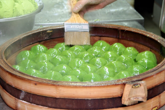 清明节为什么吃青团，为啥清明节吃青团（清明节，北方人为什么不吃青团）