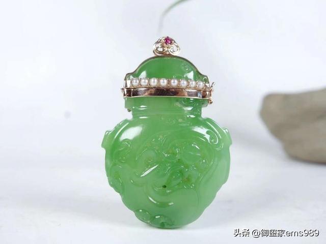 和田玉什么颜色最好，翡翠的价格一般在多少（和田玉选什么颜色最好）