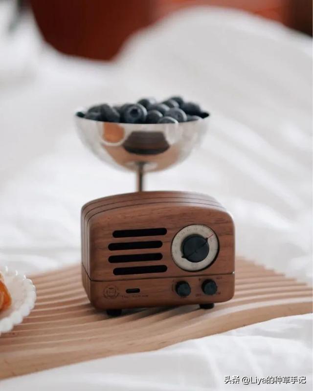 收到礼物很感动的句子，朋友圈收到礼物很感动的句子简短（直男送的礼物有多窒息）