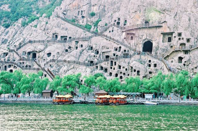 伊河水流入哪里，伊河流向哪里（伊河，流经龙门石窟的文明之流）