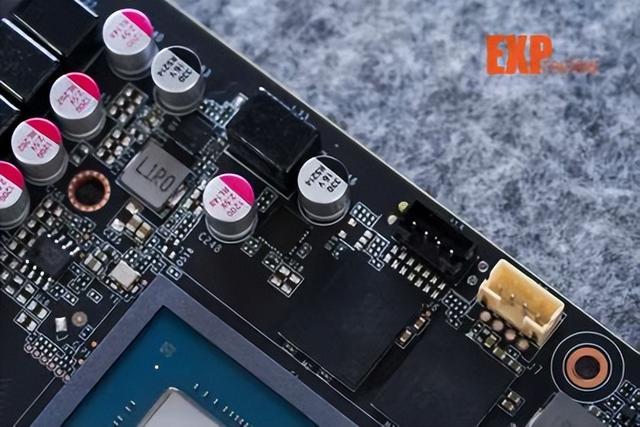 索泰显卡怎么样，索泰显卡能买吗（AMP月白GOC显卡评测）