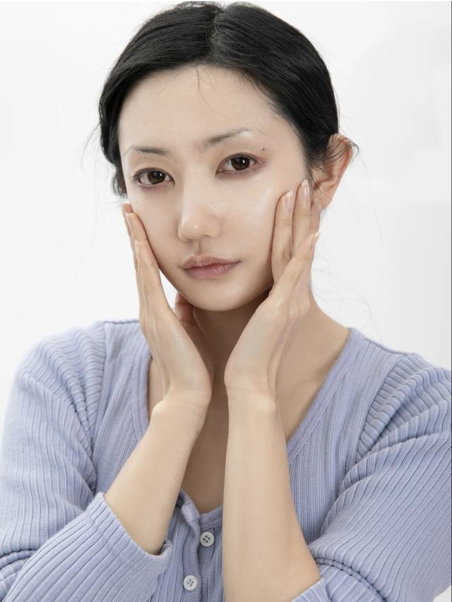 ipsa流金水，ipsa流金水功效有哪些（大牌精华水中的“四巨头”）