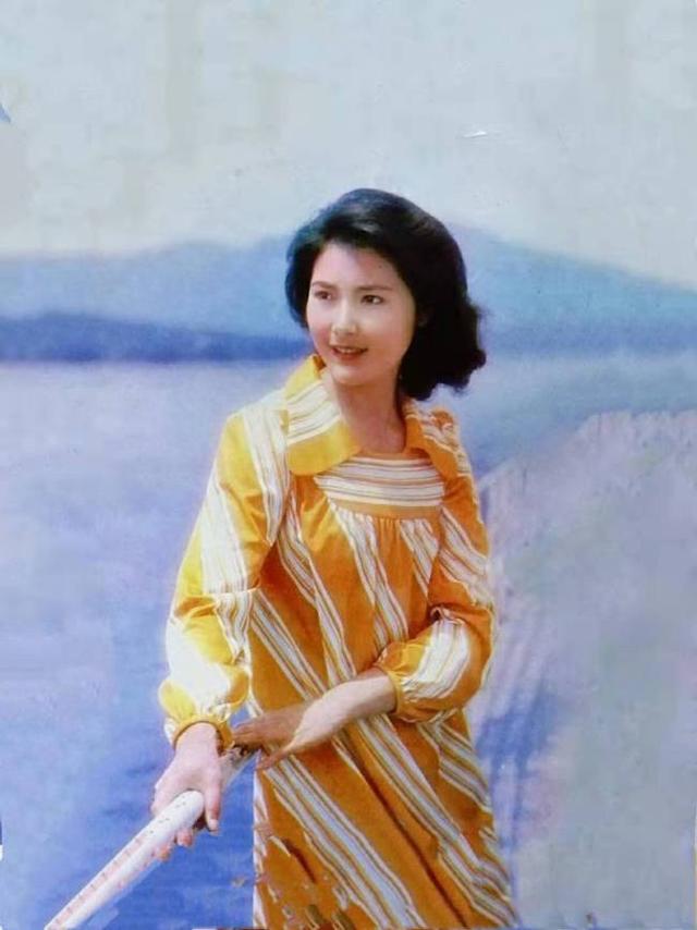 歌手姜黎黎简历，姜黎黎：嫁小3岁汪宝生