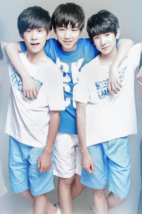 易烊千玺的真实年龄，易烊千玺14岁到17岁外貌变化（“谦逊低调”的易烊千玺）