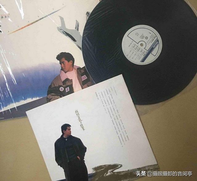 谭咏麟 - 魔鬼之女歌词是什么，谭咏麟经典歌曲50首（1989年2月谭咏麟粤语专辑《爱念》）