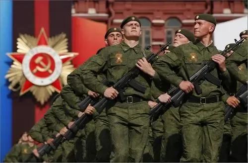 一连多少人(志愿军一个连的编制是多少人)