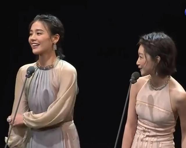 “取向成谜”周冬雨：曾当众内涵马思纯，后与王菲女儿关系引非议