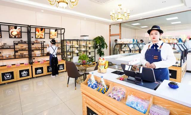 职高和普高有什么区别 哪个好，普高与职高哪个好（普高和职校该选哪一个）