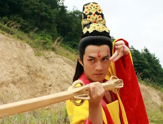盘点活佛济公十大天神，济公仅排第三，胭脂仙子浴火重生天下无敌