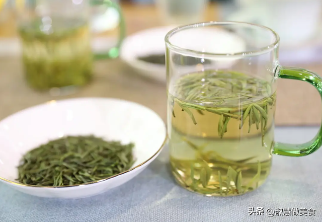 茶叶保质期一般多久，茶叶能保存多久（各类茶叶的保质期是多久）