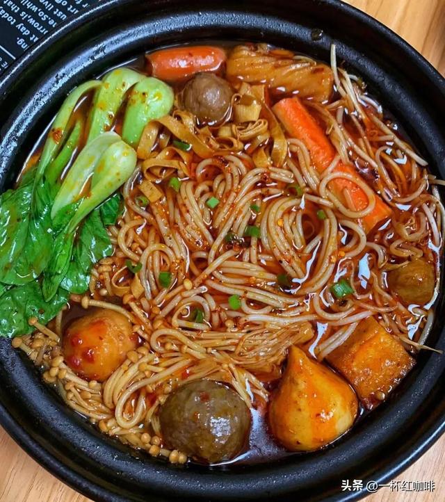 必吃的30种食物这些食物非常好吃，中国最受欢迎的十种小吃