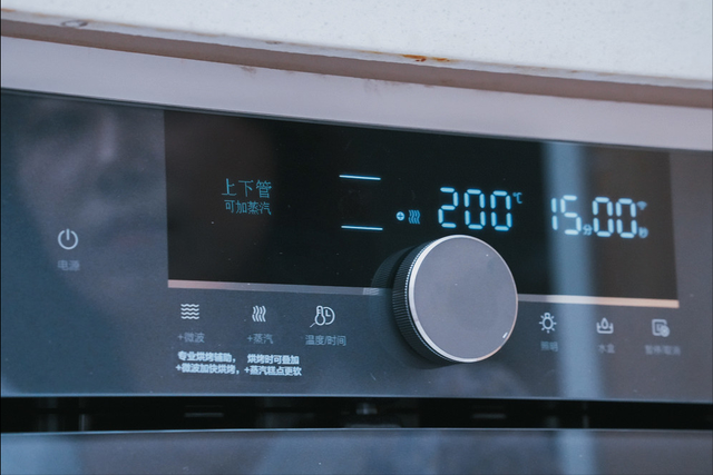 美的电烤箱怎么用，美的烤箱怎么用（美的D5微蒸烤炸一体机使用分享）