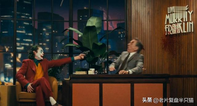 哥特式小丑，哥特式小丑歌词（是什么让小丑变成了“小丑”）