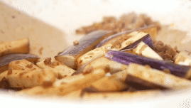 素肉怎么炒，炒肉片的做法（5块钱吃撑全家人）