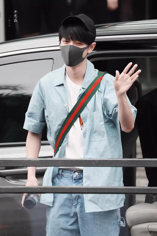 肖战快乐大本营，肖战郑爽快乐大本营哪一期（肖战一共上了四次《快乐大本营》）