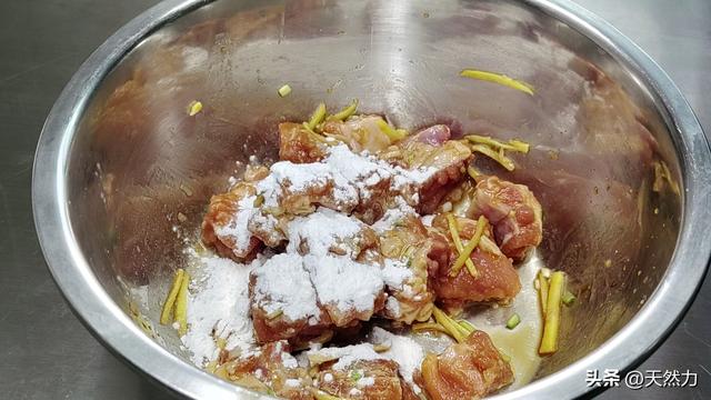 蒸排骨的做法最正宗的做法，原汁原味的清蒸排骨