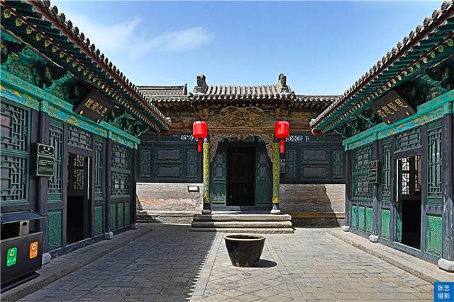 乔家大院在哪里，山西乔家大院（山西乔家大院5A景区降4A）