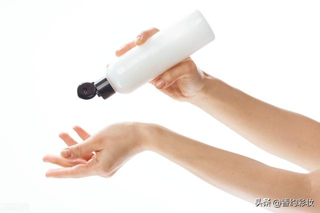 隔离霜对皮肤有伤害吗，隔离霜对皮肤会不会有伤害（化妆时涂隔离霜，有什么作用）