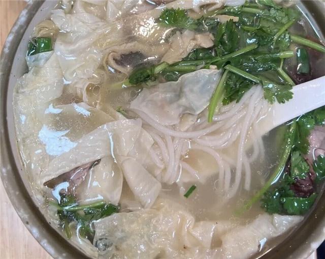 杭州人气最旺的小吃，杭州6家必吃老字号美食