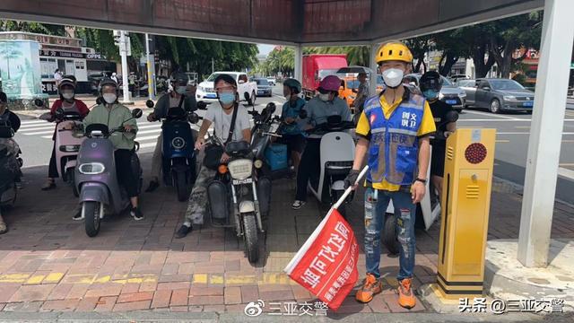电动车闯红灯怎么查违章信息，交管12123电动车闯红灯怎样查违章信息（“电子警察”24小时抓拍）