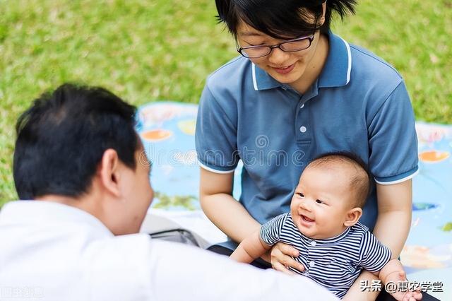 一年有多少个工作日，一年有多少个工作日和节假日（2022育儿假规定）