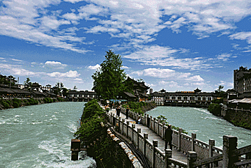 都江堰的作用，李冰主持建造都江堰的作用（都江堰被称为千年奇迹）