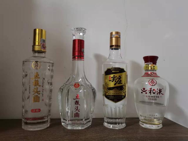 低端白酒价格，“高端白酒”的价位多少合适（已经有大厂开始在这里卷了）
