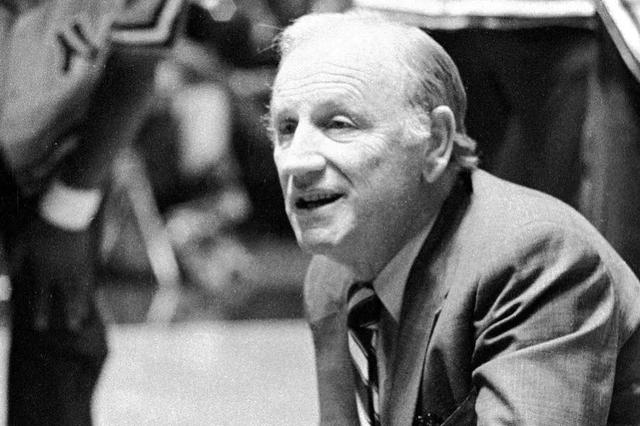 美国篮球名人堂，美国的篮球名人堂有那些人（美媒列出了NBA篮球史最伟大的25名教练）