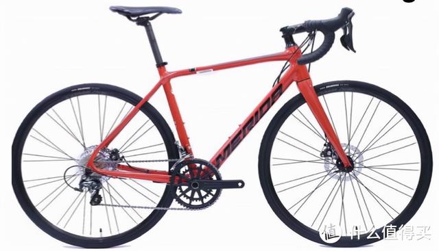 公路自行车推荐，新手入门公路自行车推荐（“百”款4位数预算公路车推荐）