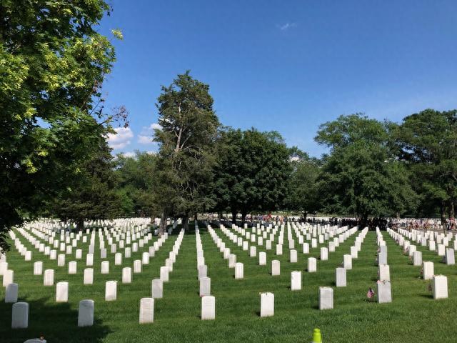 北美游记：华盛顿的阿灵顿国家公墓(Arlington National Cemetery)