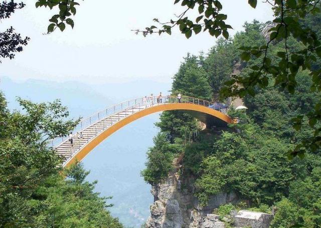 湖北自驾游，湖北自驾游去哪里好玩三天（湖北自驾游去哪里好）