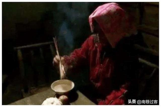 下蛊是什么意思，被蛊到是什么梗（为何历朝历代都要严惩养蛊之人）