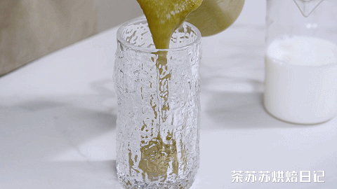 三花淡奶可以直接喝吗，三花淡奶好吗（冰冰凉超清爽，做一次能吃一周）