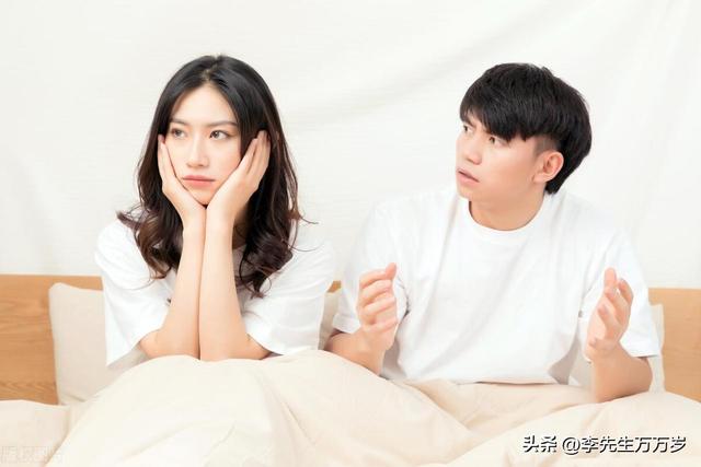 当夫妻之间打冷战时应该怎样应对，夫妻之间谁还不是三天两头吵架