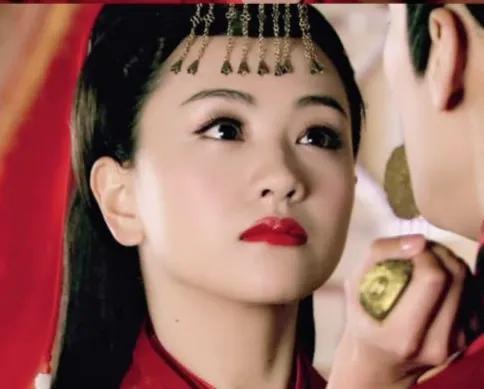 世界上最美的眼睛，世界上最美的眼睛长什么样子（星星般的眼眸里有星辰大海）