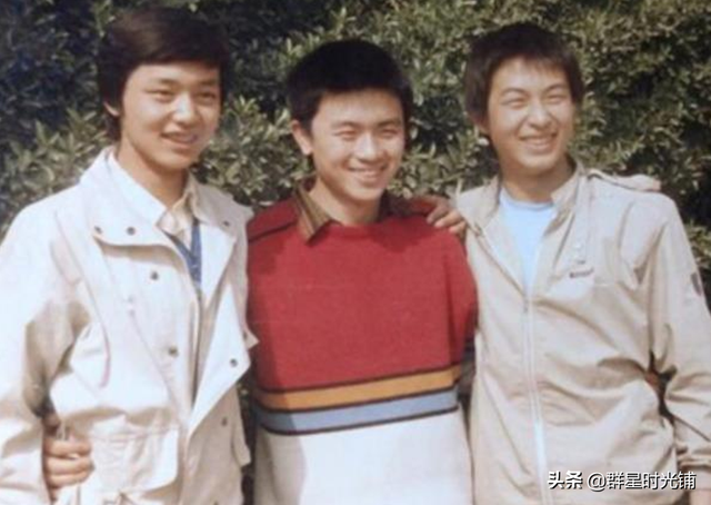 “娱乐圈劳模”张嘉译：40岁才走红，与王海燕的恩爱婚姻引人羡慕