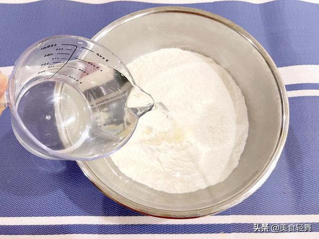 面饼怎么做又软又好吃，烙饼怎么做又软又好吃（最“忌揉面）