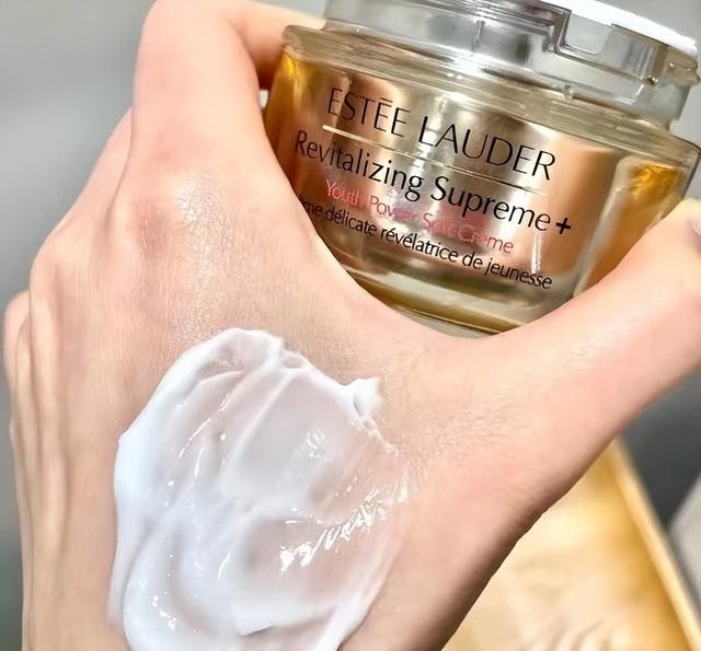 抗皱化妆品推荐，抗皱护肤品排行榜前十名（3款名副其实的宝藏“抗老面霜”）