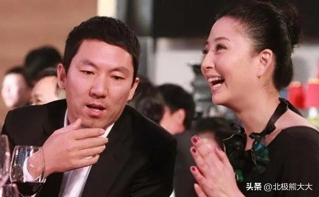 殷桃主演过的电视剧，黄晓明和殷桃一起演的是哪部电视剧（“不老水蜜桃”殷桃的上位史）