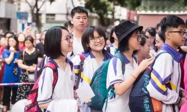 2022学生什么时候放暑假，2022年学生寒假什么时候放假（2022年中小学暑假时间公布）
