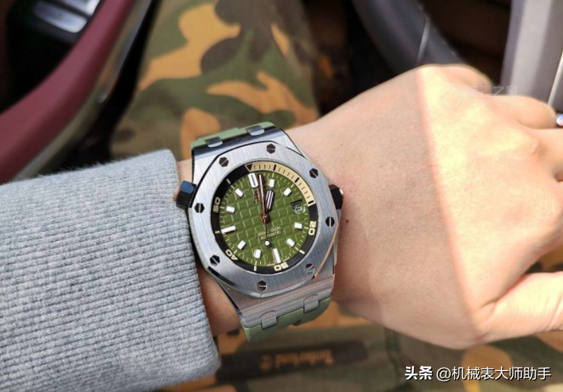 手表带哪只手更合适，手表带哪只手更合适女生（2022年最新的手表排名榜单）