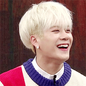 王嘉尔个人简介，王嘉尔个人简介击剑（王嘉尔——极具反差感的大男孩）